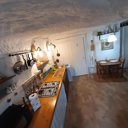 La Grotta Apartment